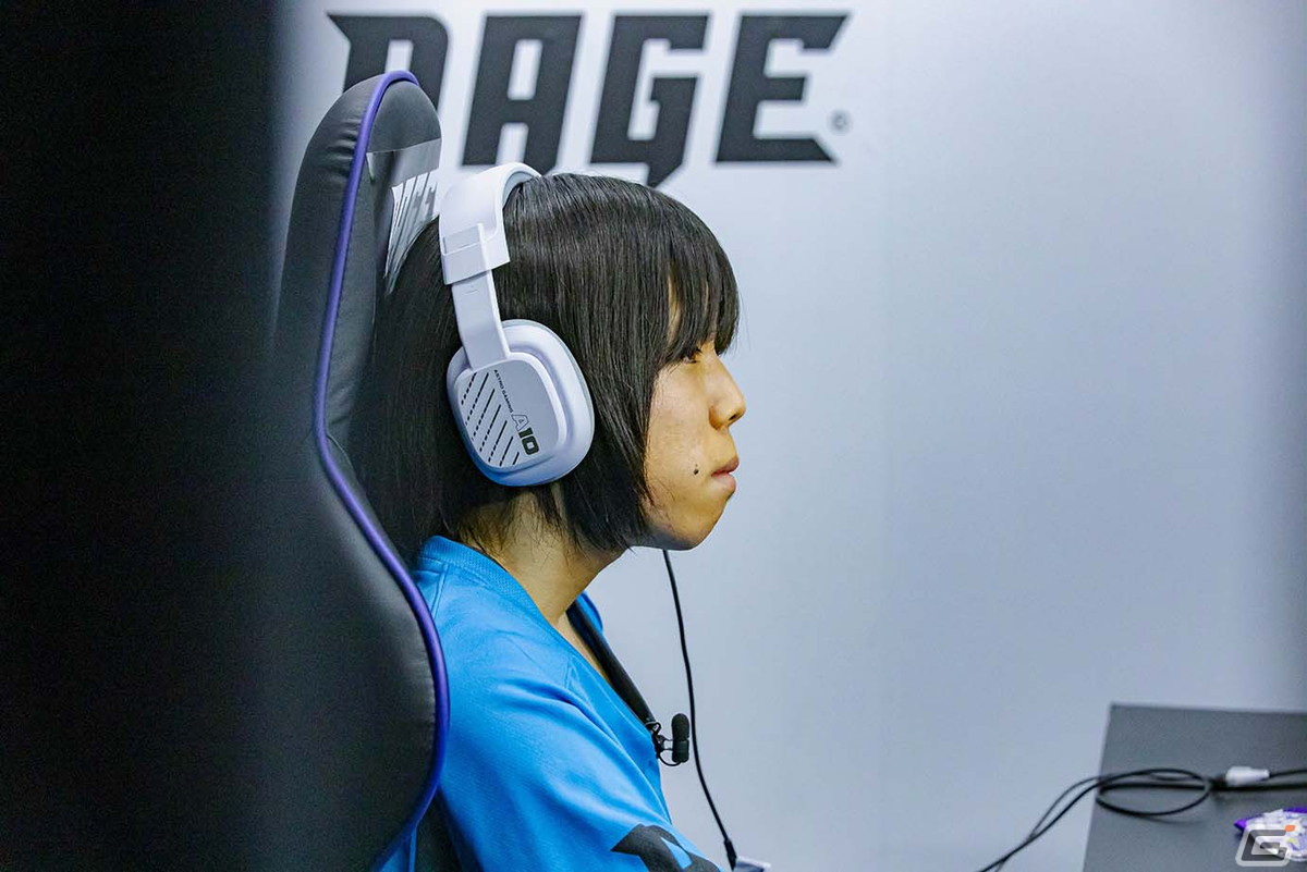「RAGE Shadowverse 2022 Summer GRAND FINALS」の熱戦を制し王者の座を手にしたのは“ういはら選手”！の画像5