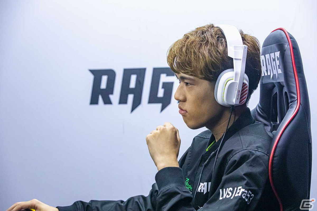 「RAGE Shadowverse 2022 Summer GRAND FINALS」の熱戦を制し王者の座を手にしたのは“ういはら選手”！の画像6