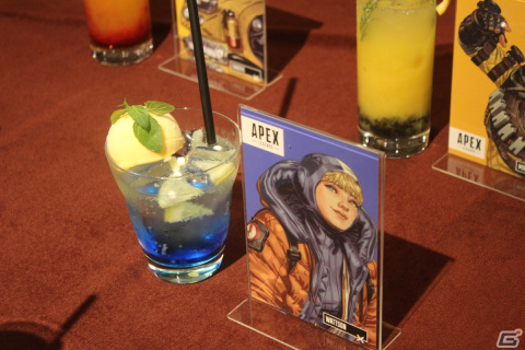 超個性的なドリンクに、巨大ネッシーのインパクトは抜群！「Apex Legends」初のコラボカフェ「ネッシーカフェ」メディア先行内覧会レポートの画像28