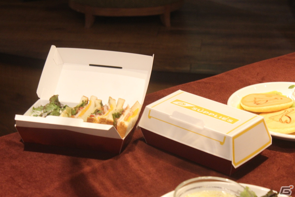 超個性的なドリンクに、巨大ネッシーのインパクトは抜群！「Apex Legends」初のコラボカフェ「ネッシーカフェ」メディア先行内覧会レポートの画像12