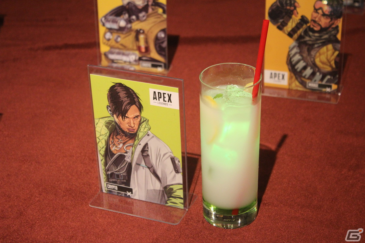 超個性的なドリンクに、巨大ネッシーのインパクトは抜群！「Apex Legends」初のコラボカフェ「ネッシーカフェ」メディア先行内覧会レポートの画像15
