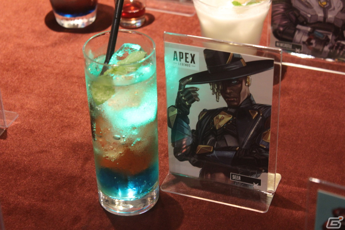 超個性的なドリンクに、巨大ネッシーのインパクトは抜群！「Apex Legends」初のコラボカフェ「ネッシーカフェ」メディア先行内覧会レポートの画像18