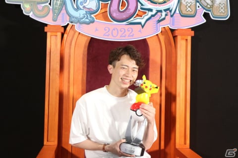 世界大会「ポケモンWCS2022」カードゲーム部門で日本人プレイヤー・シマダダイチ選手が準優勝 | Gamer