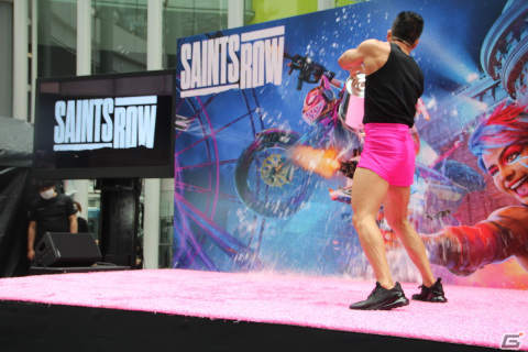 なかやまきんに君が登壇した「Saints Row」発売直前記念イベントレポート――渋谷でマッチョな人たちが打ち水を実施の画像13