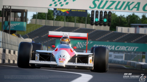 グランツーリスモ7 グランツーリスモ7」アイルトン・セナさんがドライブしたF1