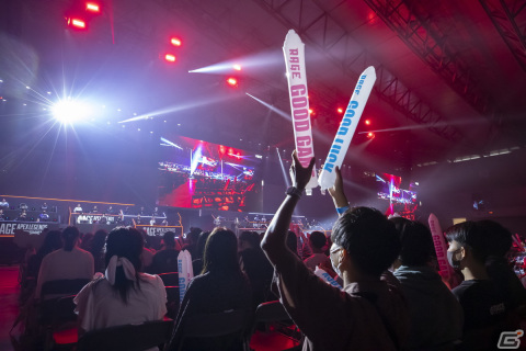 トップストリーマーとプロ選手が勢揃いした「RAGE Apex Legends 2022 Summer」のイベントレポートが到着！の画像1