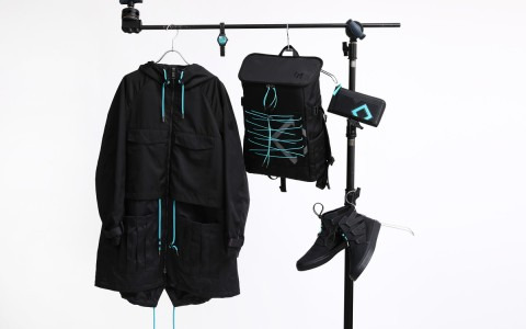 「初音ミク」とコラボした腕時計やバックパックなど5つのアイテムが登場！描き下ろしイラストを使用した購入者限定特典も