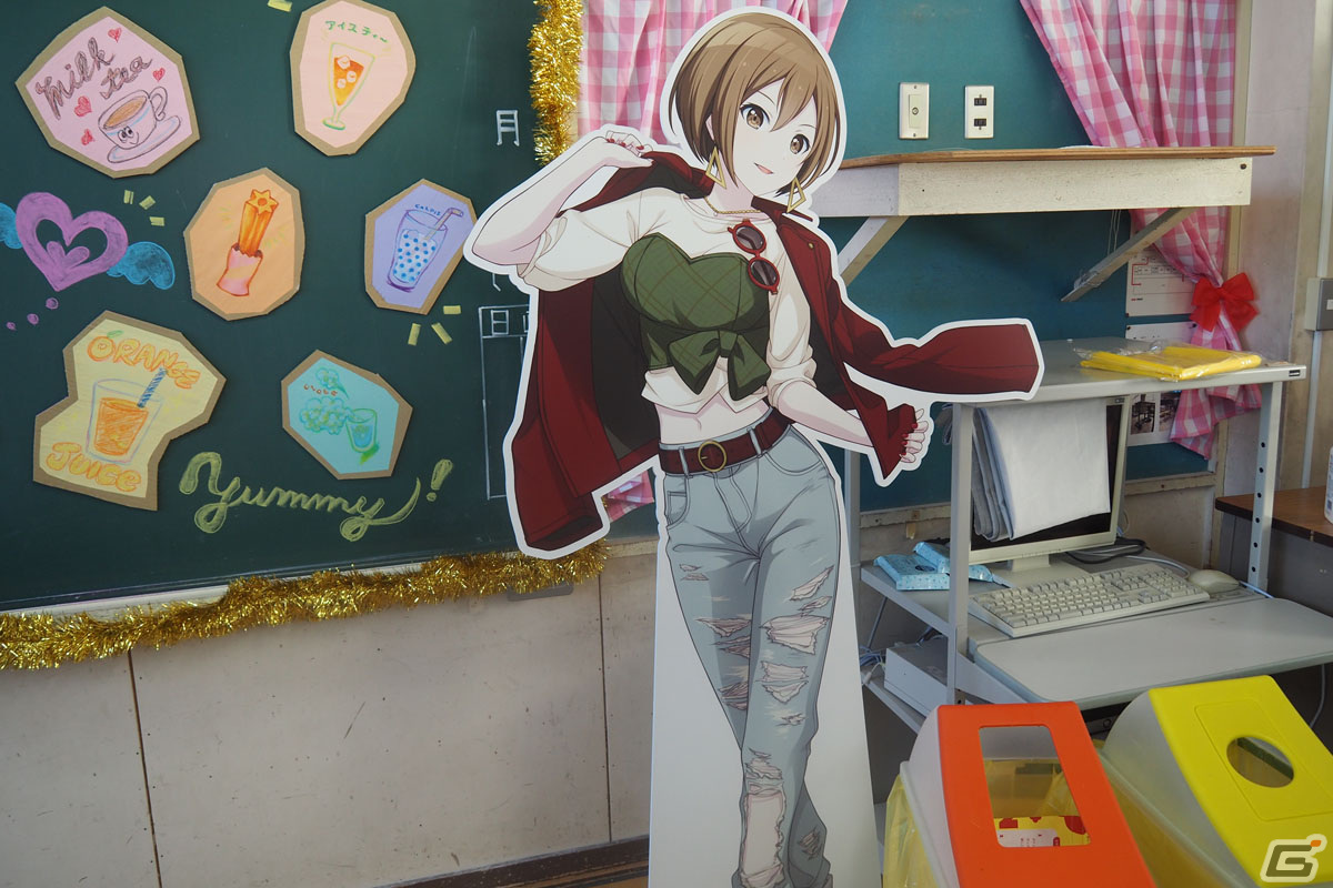 「プロセカ」リアルイベント「神山高校文化祭」の模様をレポート！演劇、屋台などの出し物が盛りだくさんの画像45