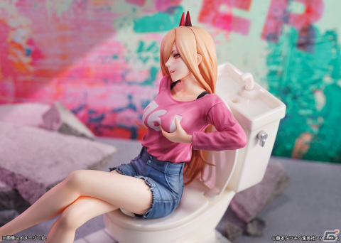 TVアニメ「チェンソーマン」より「血の魔人」パワーが1/7スケールフィギュアに！購入特典はニャーコ ミニフィギュアの画像5