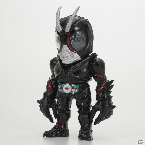 仮面ライダー BLACK SUN」配信を記念して“∞”がテーマのアパレル