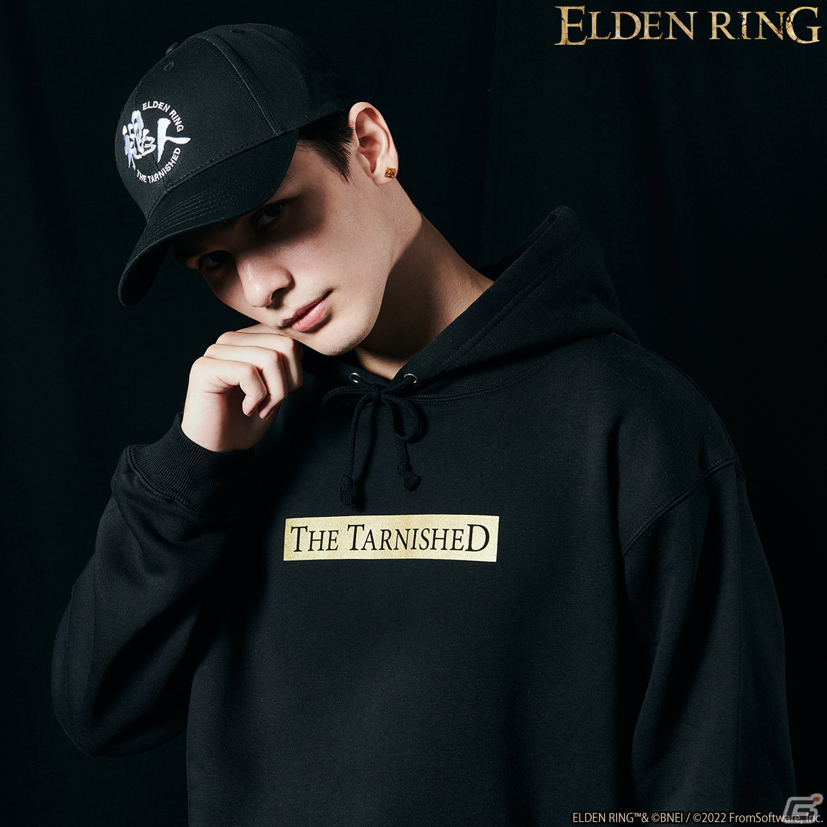 「ELDEN RING」をテーマにしたアパレルコレクションが登場！褪せ人柄やマレニア柄のTシャツなど全7種がラインナップの画像17