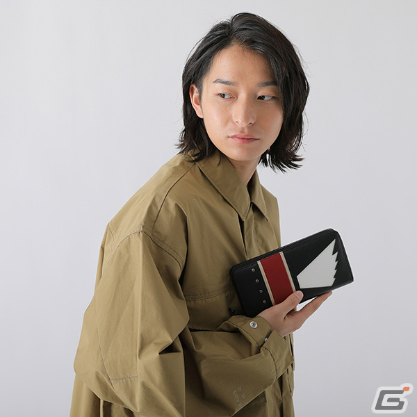 「サクラ大戦4～恋せよ乙女～」さくらの光武二式とエリカの光武F2をモチーフにしたバッグ、財布が登場！の画像94