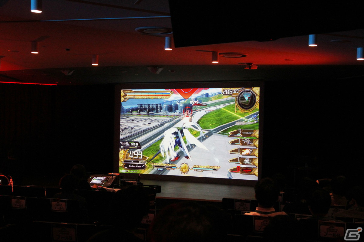 アーケード次回作「機動戦士ガンダム EXVS.2 オーバーブースト」のサプライズ発表も！「EXVS.2XB」全国決勝大会レポートの画像5