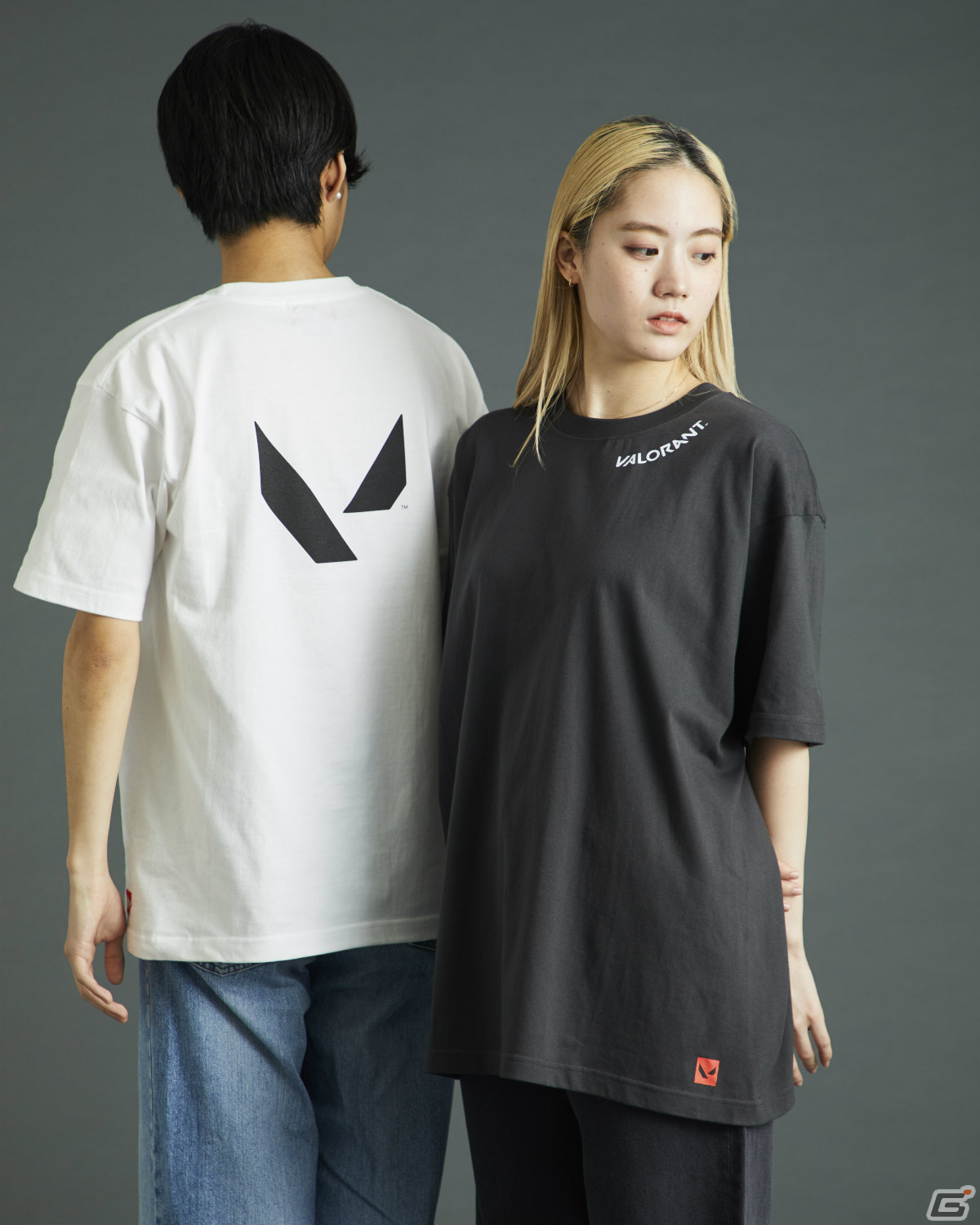 当店だけの限定モデル フーディ VALORANT×UNITED ARROWS WHITE Mサイズ