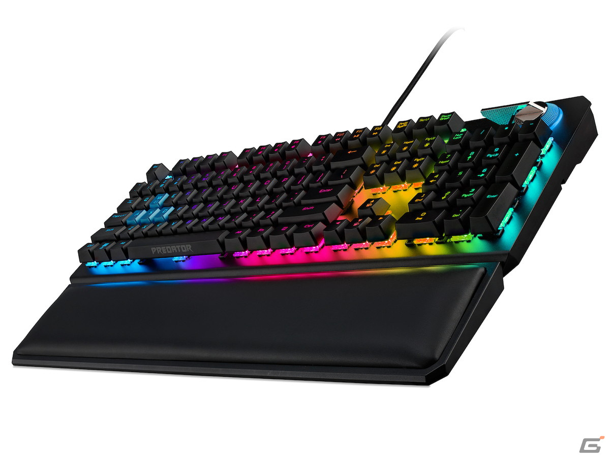 青軸赤軸が切り替えられる光学式ゲーミングキーボード「Predator Aethon 700」が2月9日に一般販売開始！の画像6