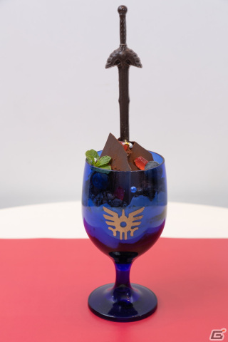 「ロトのつるぎ 伝説のパフェ」がスクウェア・エニックスのオフィシャルショップ「ARTNIA」に新メニューとして2月10日より登場！の画像8