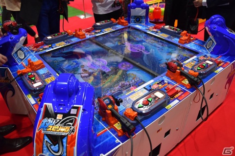 「機動戦士ガンダム EXVS.2 オーバーブースト」が初出展のJAEPO2023をレポート！所狭しとビデオゲーム筐体が設置されたブースもの画像3