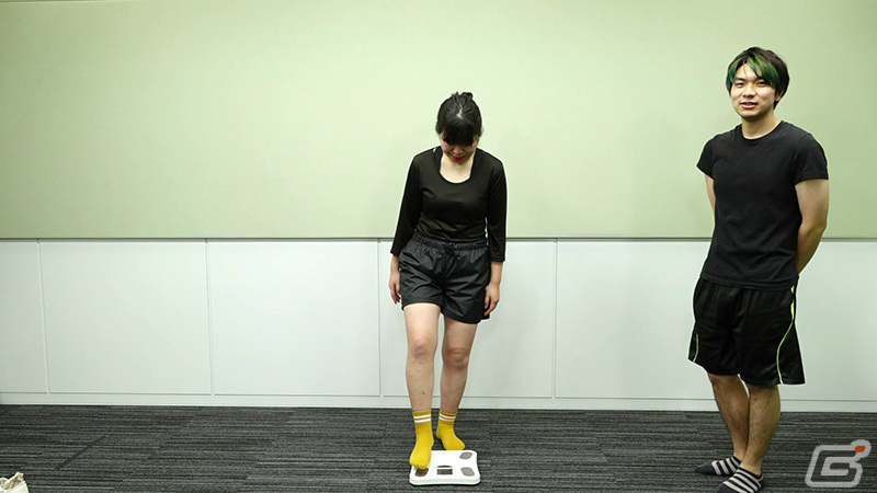 「Zumba de 脂肪燃焼！」でダイエットに挑戦する映像が公開――“自分に少しだけ甘い”2人は1カ月で何キロ痩せられるのか！？の画像3