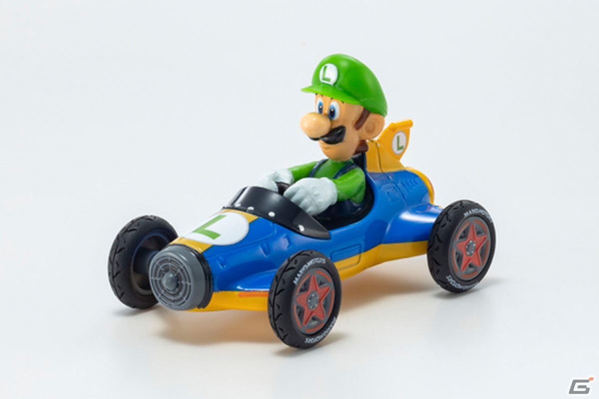 マリオカート」に登場する車種をキャラとともに再現したプルバックカー