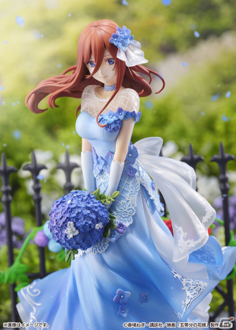 映画「五等分の花嫁」より青を基調にしたドレス姿の中野三玖が1/7スケールフィギュアに！の画像2