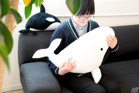 「クジラオルカ リバーシブルぬいぐるみ」がボードゲームと同日の5月26日に発売！の画像3