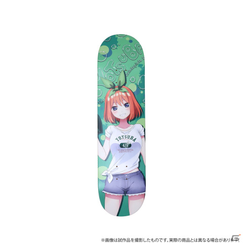 「五等分の花嫁∬」五つ子の美麗イラストをあしらったスケートボードデッキが登場！の画像7