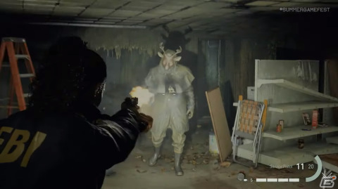 10月17日発売の「Alan Wake 2」もう1人の主人公サーガ・アンダーソンが鹿頭の敵と遭遇するゲームプレイ映像が公開！の画像4