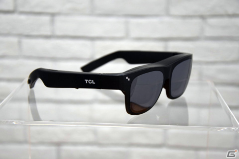 重さは82g！ゲーム機やスマートフォンも接続可能な軽量コンパクトなスマートグラス「TCL NXTWEAR S」を使ってみたの画像1