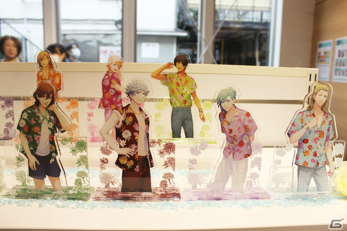 アイドルたちが夏らしい装いに！10周年を迎えたコンセプトショップ「うたの☆プリンスさまっ♪ SHINING STORE」内覧会をレポートの画像20