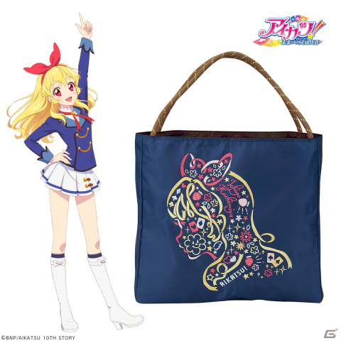 「アイカツ！」より星宮いちごとエンジェリーベアをモノグラムデザインで表現した刺繍バッグが登場！の画像3