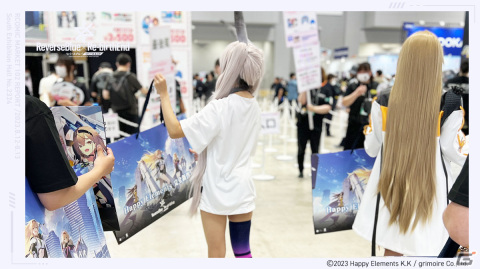 「リバースブルー×リバースエンド」コミックマーケット102の出展レポートが公開！コスプレイヤーによるプチデコベビースターの配布もの画像5