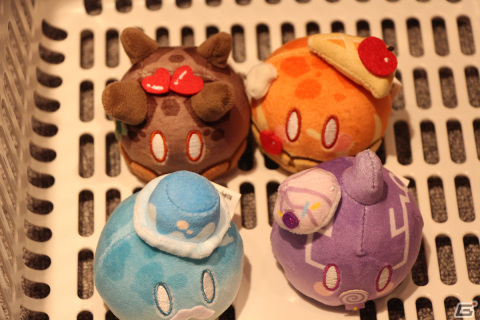 「原神」ゲームアート展覧会レポート：フォンテーヌの原画やキャラの設定画など貴重な資料が盛りだくさん！の画像30