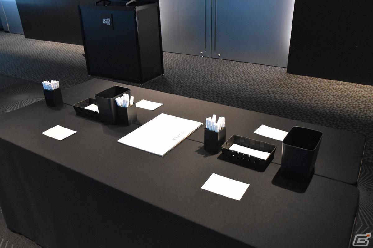「アーマード・コアVI」スペシャルブリーフィングをレポート！ACの立体スタチューや設定資料の展示、オンライン要素から“渋谷の花火師”の大活躍までの画像17