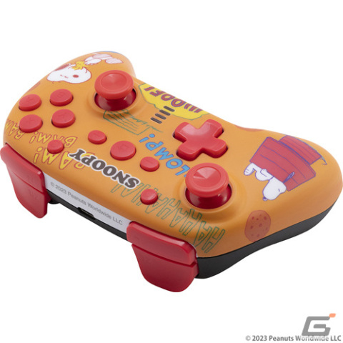 スヌーピーデザインのSwitch用ワイヤレスコントローラーとJoy-Conを装着したまま本体を収納できるポーチが登場！の画像6