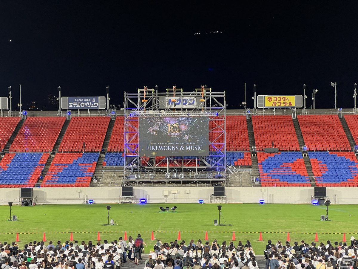 夏の夜空に咲くヒカセンたちの思い出がエモすぎた！「FFXIV」の新生10周年を祝う花火大会の様子をお届けの画像18