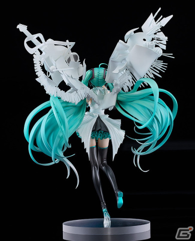 初音ミク《16歳の誕生日》をテーマにイラストレーターRella氏が描いたビジュアルをスケールフィギュア化！の画像8