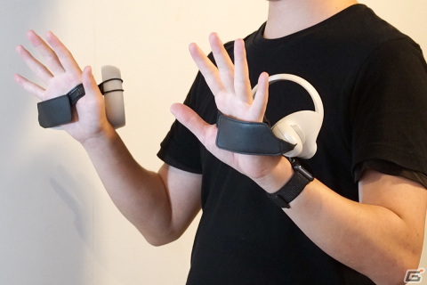 VRコントローラーを“握らない”グリップベルト「Nothing Grip」のクラウドファンディングがCAMPFIREにて実施中！の画像2