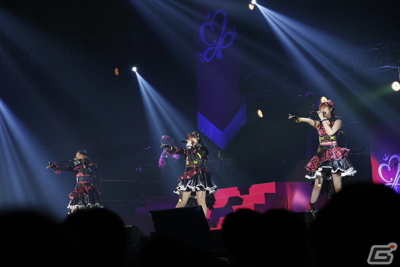 生バンドで熱く愛を叫んだ「アイドルマスター シンデレラガールズ