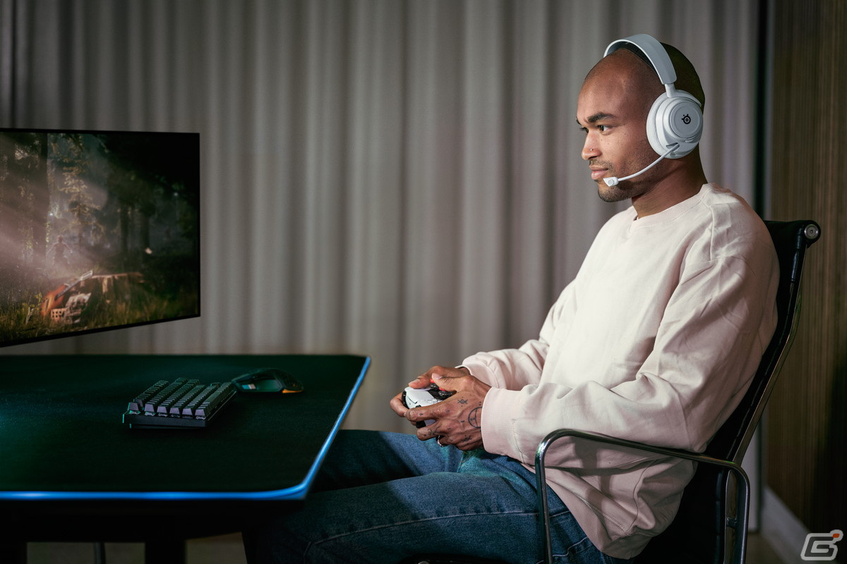 白色ゲーミングヘッドセット「Arctis Nova 7P White」が発表！2.4GhzワイヤレスとBluetoothの同時接続に対応の画像6
