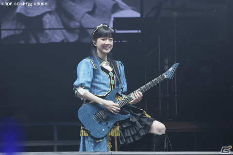 1年ぶりの単独ライブでさらなる進化を見せる！会場全体がカラフルに彩られたRoselia単独ライブ「Farbe」DAY2をレポートの画像8