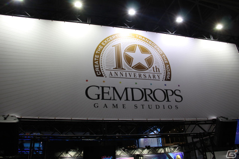 ジェムドロップブースは10年間の歴史がズラリ！コミカライズも決定した喜多山浪漫氏「エトランジュ オーヴァーロード」のラノベ型限定冊子も配布【TGS2023】の画像6