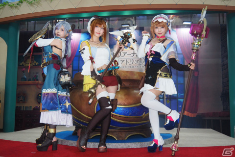 「レスレリアーナのアトリエ」Kipiさん、シスルさん、伊織もえさんら公式コスプレイヤーが衣装のポイントを語ったミニトークイベントをレポート【TGS2023】の画像20