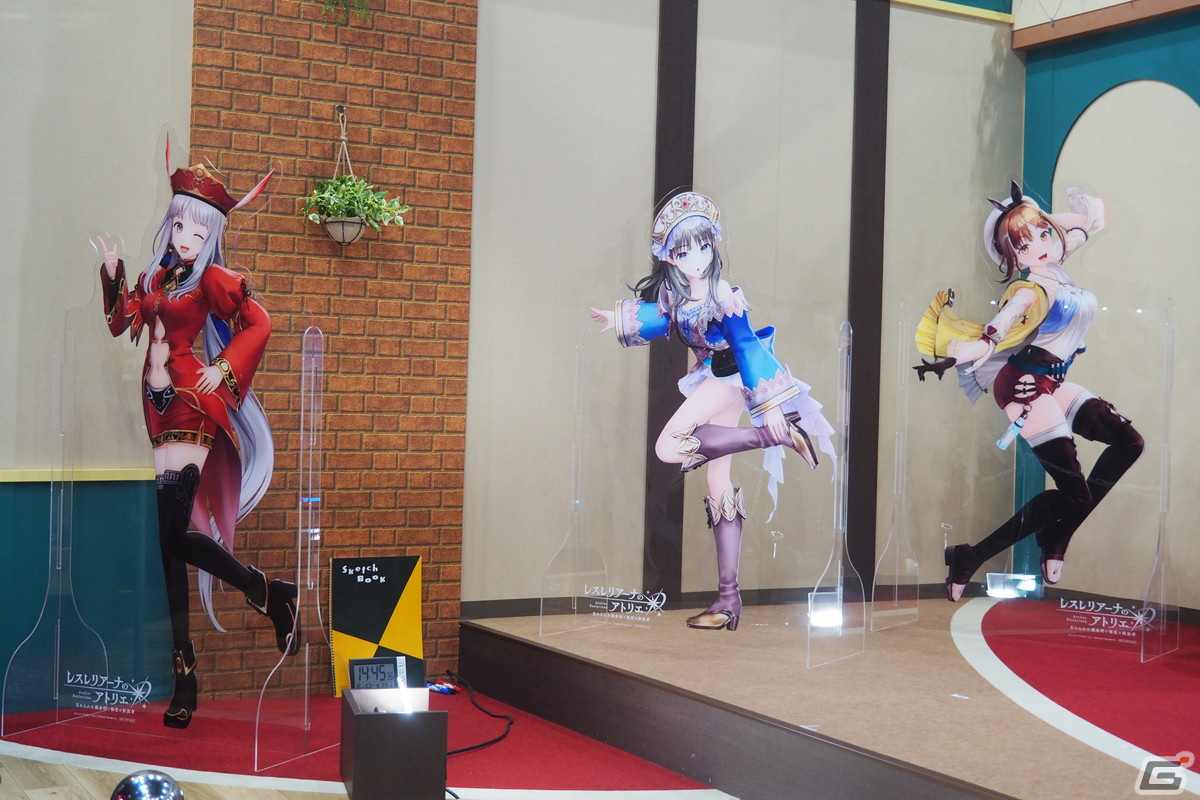 「レスレリアーナのアトリエ」Kipiさん、シスルさん、伊織もえさんら公式コスプレイヤーが衣装のポイントを語ったミニトークイベントをレポート【TGS2023】の画像2