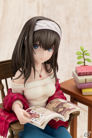 今の私は……小悪魔、でしょうか？「デレマス」より鷺沢文香がオフの姿で立体化！の画像11