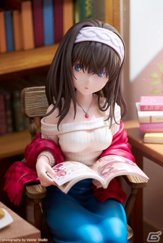 今の私は……小悪魔、でしょうか？「デレマス」より鷺沢文香がオフの姿で立体化！の画像4