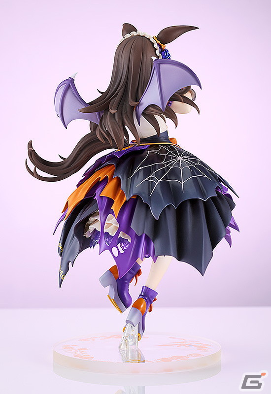 「ウマ娘 プリティーダービー」から「ライスシャワー～Make up Vampire!～」の1/7スケールフィギュアが登場！の画像4