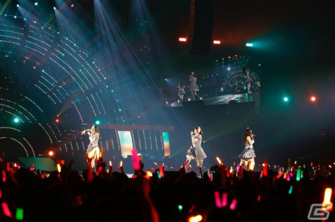 「シャニマス」5.5周年ライブDAY1をレポート！コメティックがパフォーマンス初披露、ストレイライト、ノクチル、シーズのユニットとしての積み重ねもの画像8
