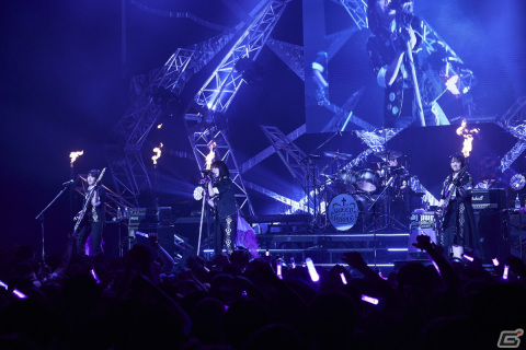 「The QUEEN of PURPLE 2nd Live Tour Live and let “Live”」東京公演レポート：「ナナシス」が誇る4人組ガールズロックバンド“QOP”の現在地の画像2