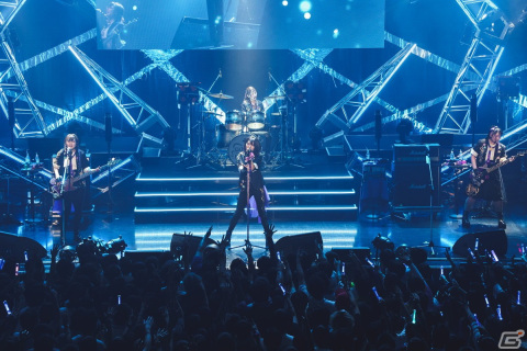 「The QUEEN of PURPLE 2nd Live Tour Live and let “Live”」東京公演レポート：「ナナシス」が誇る4人組ガールズロックバンド“QOP”の現在地の画像20