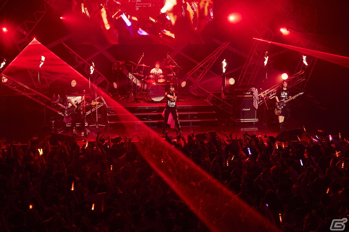 「The QUEEN of PURPLE 2nd Live Tour Live and let “Live”」東京公演レポート：「ナナシス」が誇る4人組ガールズロックバンド“QOP”の現在地の画像38